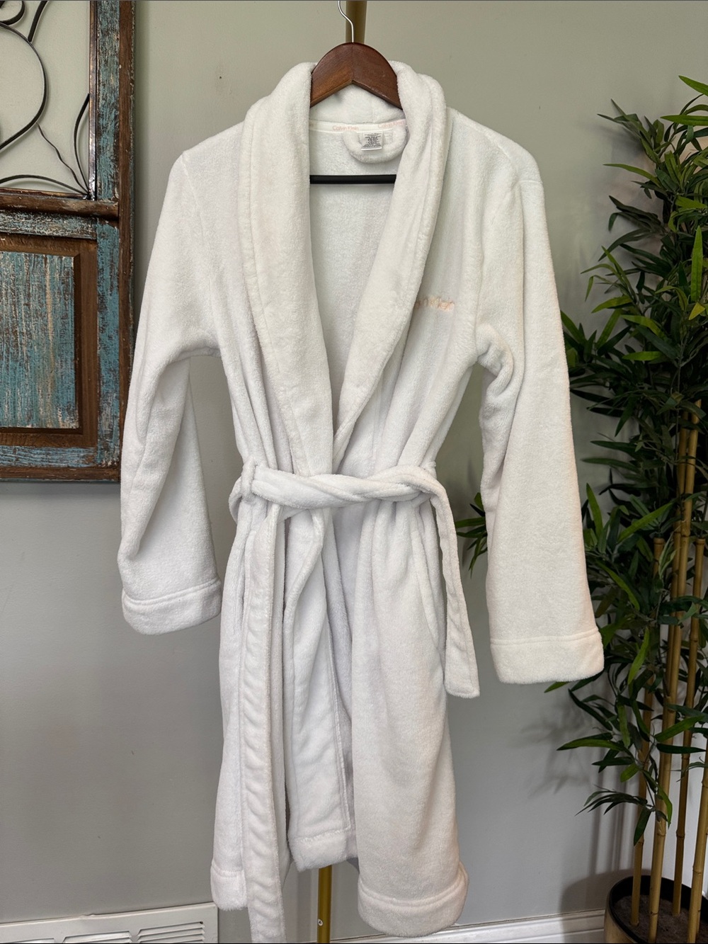 Calvin Klein White Plush Bath Robe EYC XS/S
